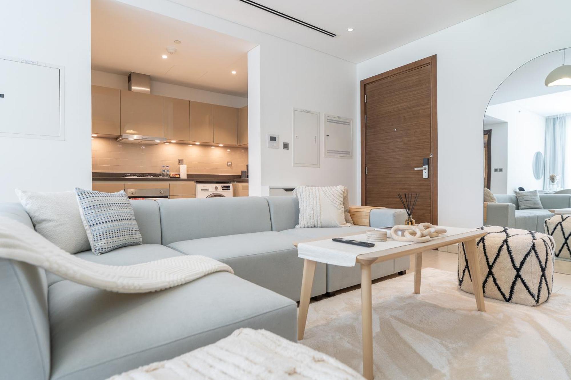 Modern Sobha Hartland Near Downtown Apartment Dubai